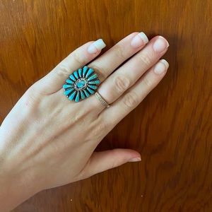 Size 7 Turquoise Cluster Ring